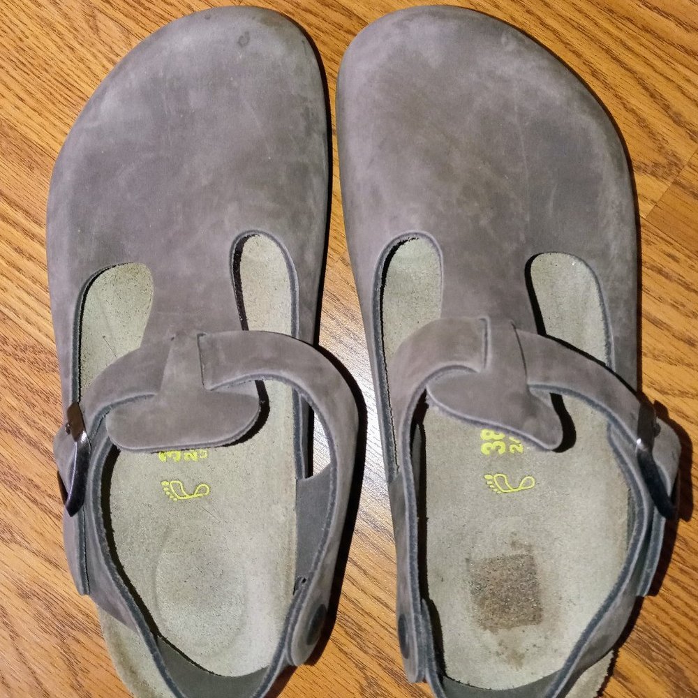 Awesome Birkenstock Clogs In Excellent Condition